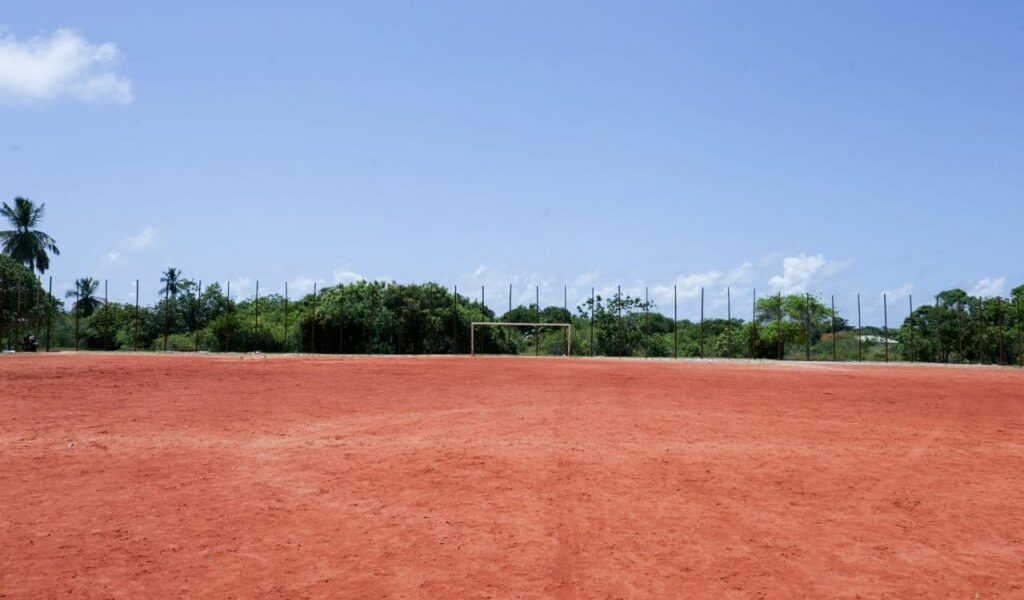obra-e-iniciada-em-campo-de-barra-do-jacuipe