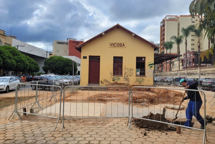 Prefeitura derruba anexo irregular da Estação Hervé Cordovil