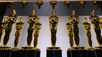 De peladão no palco a tapa na cara: veja os 7 momentos mais bizarros do Oscar