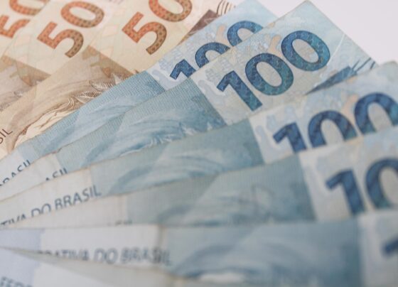 ‘dinheiro-esquecido’:-numero-de-pessoas-na-fila-diminui-99%-no-2o-dia-de-saques
