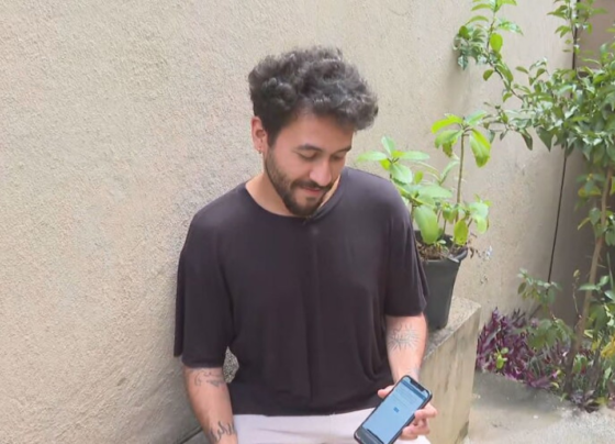 ‘queria-investir-nos-estudos,-mas-mal-da-um-caderno’,-diz-mineiro-ao-se-deparar-com-valor-esquecido-no-banco-central