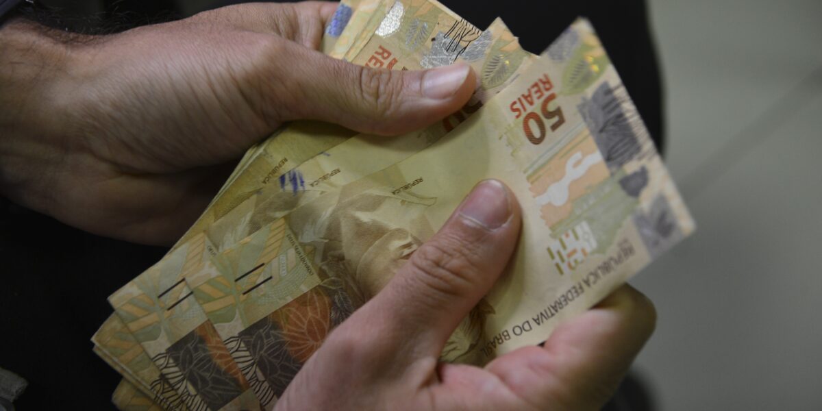 ‘dinheiro-esquecido’:-uma-unica-pessoa-sacou-quase-r$-750-mil,-diz-banco-central