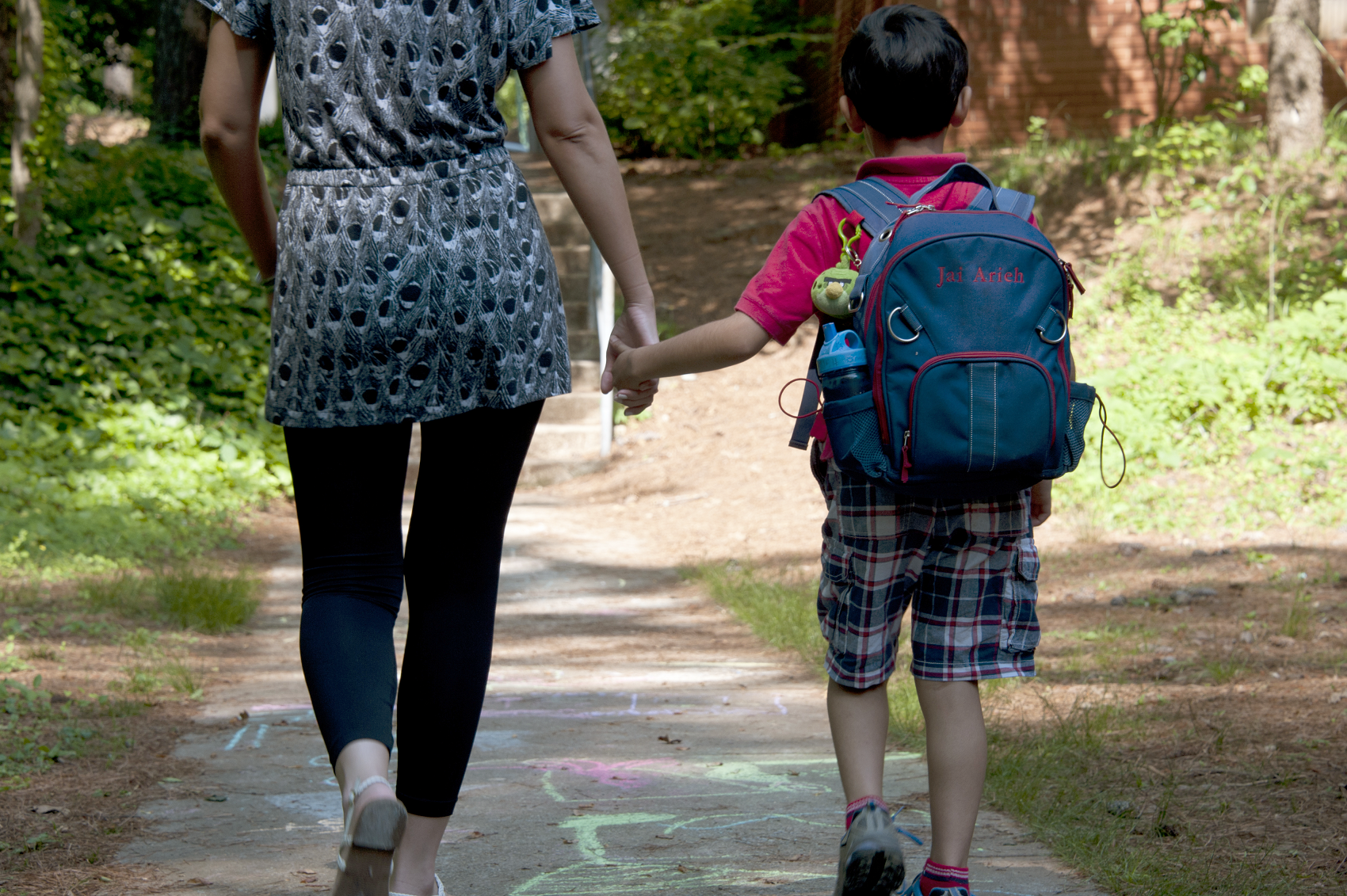 Mãe sobrecarregada, pai ‘tranquilo’: na busca do equilíbrio familiar, educação dos filhos deve motivar mudanças