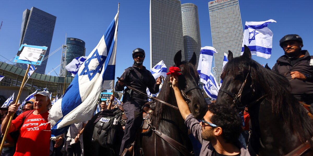 israelenses-iniciam-o-‘dia-da-resistencia’-contra-medidas-autoritarias-do-premie-benjamin-netanyahu