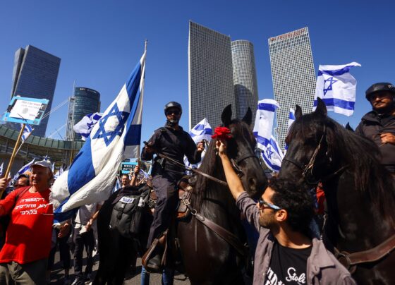 israelenses-iniciam-o-‘dia-da-resistencia’-contra-medidas-autoritarias-do-premie-benjamin-netanyahu