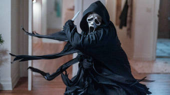 ‘Pânico VI’ acerta o tom e entrega terror empolgante ao largar a mão do filme original