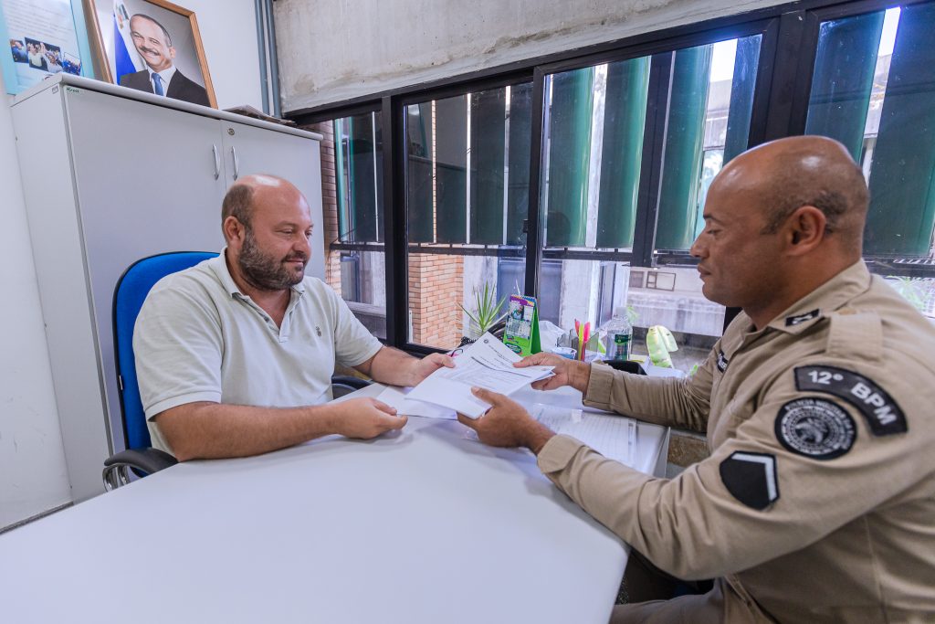 Gestor da Serin recebe representante do 12º BPM-BA para tratar do Proerd 2023