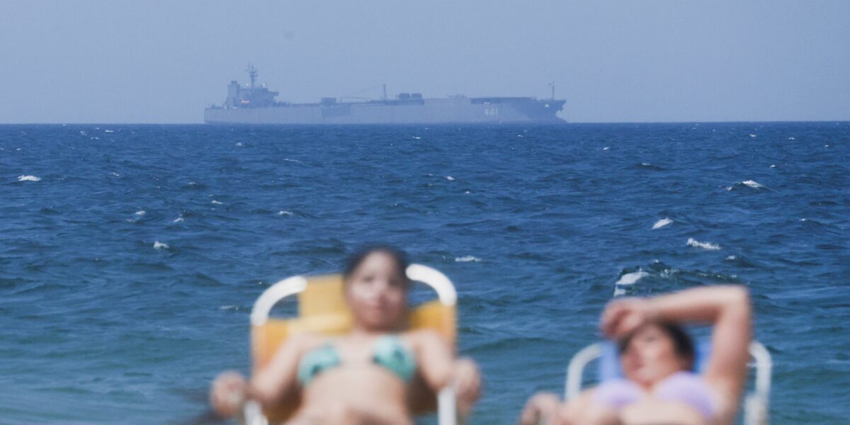 brasil-envia-‘mensagem-errada’-ao-mundo-ao-autorizar-navios-iranianos-em-porto-do-rio,-dizem-eua