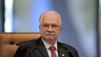 Fachin arquiva ação que discutia visita íntima em presídios federais