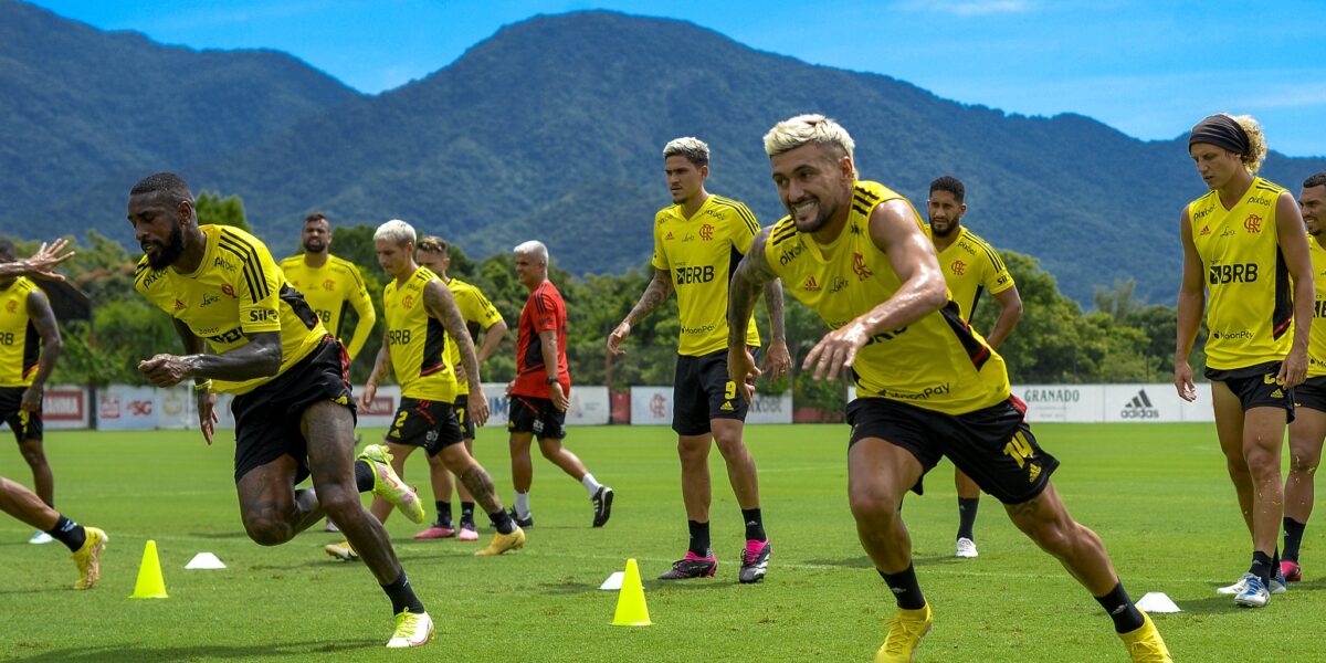 dirigentes-do-flamengo-apontam-motivo-para-cansaco-dos-jogadores-rubro-negros