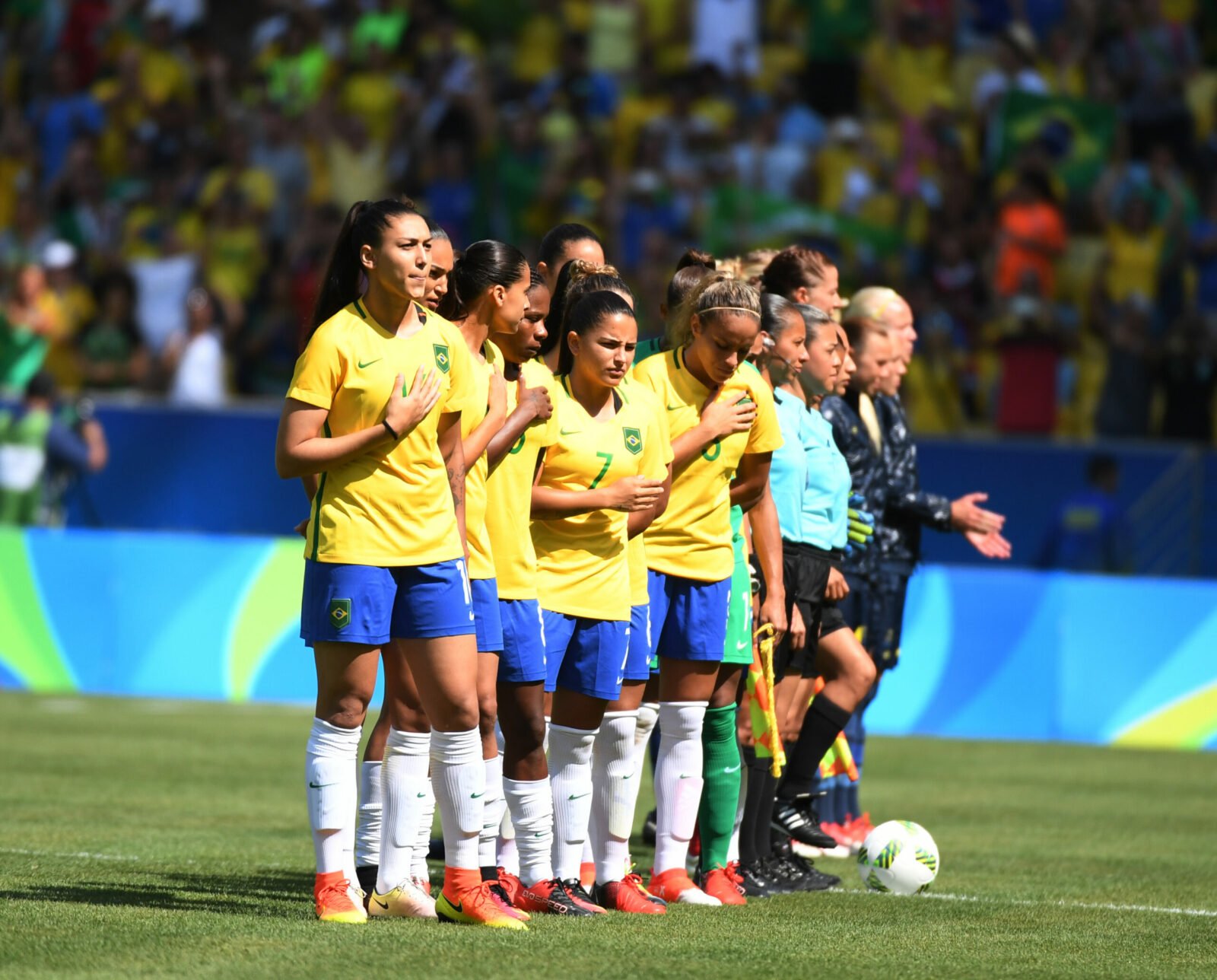 Copa do Mundo de futebol feminino poderá ser no Brasil em 2027