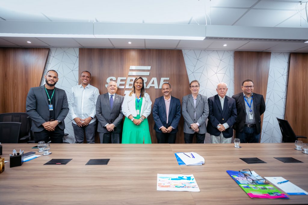 Prefeitura e Sebrae renovam convênio para a temporada 2023-2025