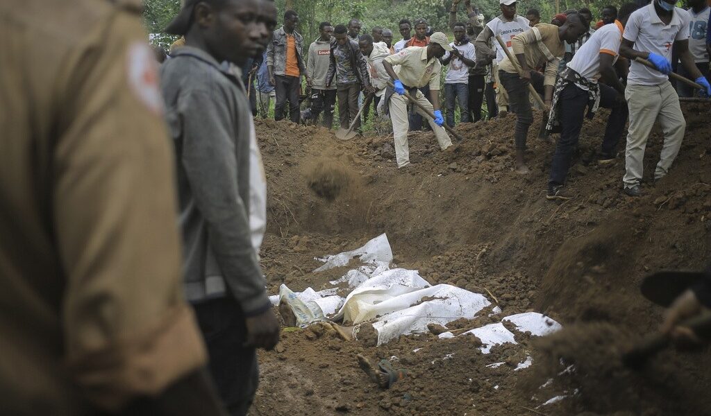 pelo-menos-36-pessoas-mortas-por-extremistas-no-leste-da-republica-democratica-do-congo