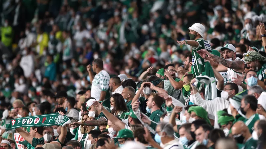 Palmeiras deixa o Flamengo no cheirinho e mostra que tem a torcida mais fanática