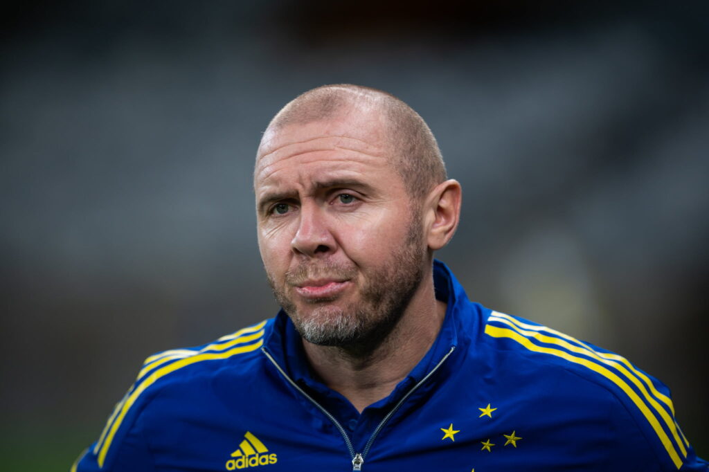 Mozart: Técnico que fracassou no Cruzeiro agora vai treinar o Atlético