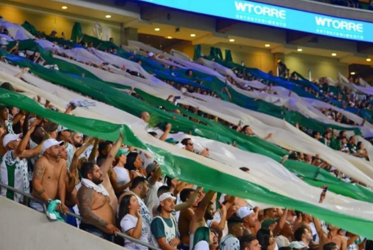 Flamengo e Palmeiras deixam rivais no chinelo em ranking nacional; Grêmio surpreende