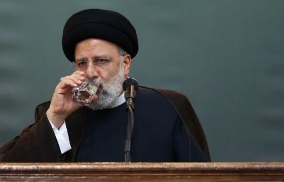 ira-diz-que-fechou-acordo-para-troca-de-prisioneiros-com-eua,-que-negam-acerto