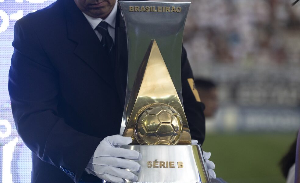 falou-mal-da-passagem-pelo-palmeiras-e-agora-vai-jogar-na-serie-b