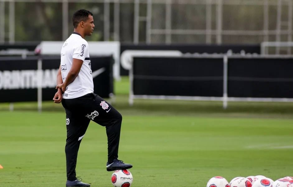 tecnico-do-ituano-fala-demais-e-entrega-o-jogo-pro-corinthians