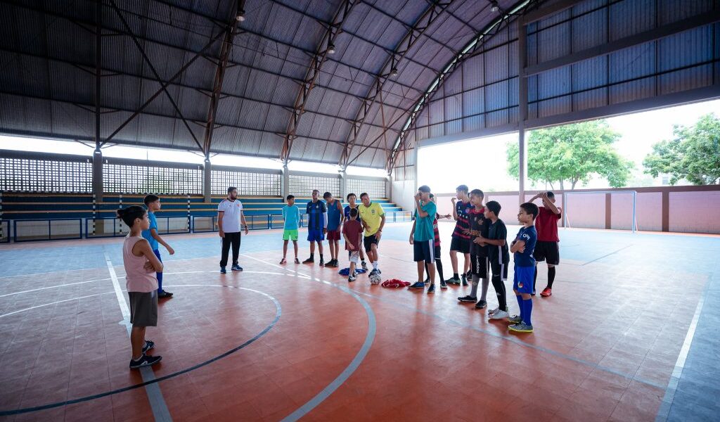aulas-de-futsal-da-cidade-do-saber-beneficiam-a-populacao
