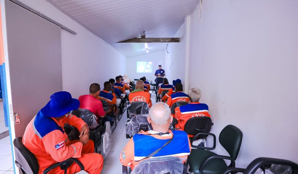 defesa-civil-realiza-treinamento-de-primeiros-socorros-para-o-festival-de-arembepe