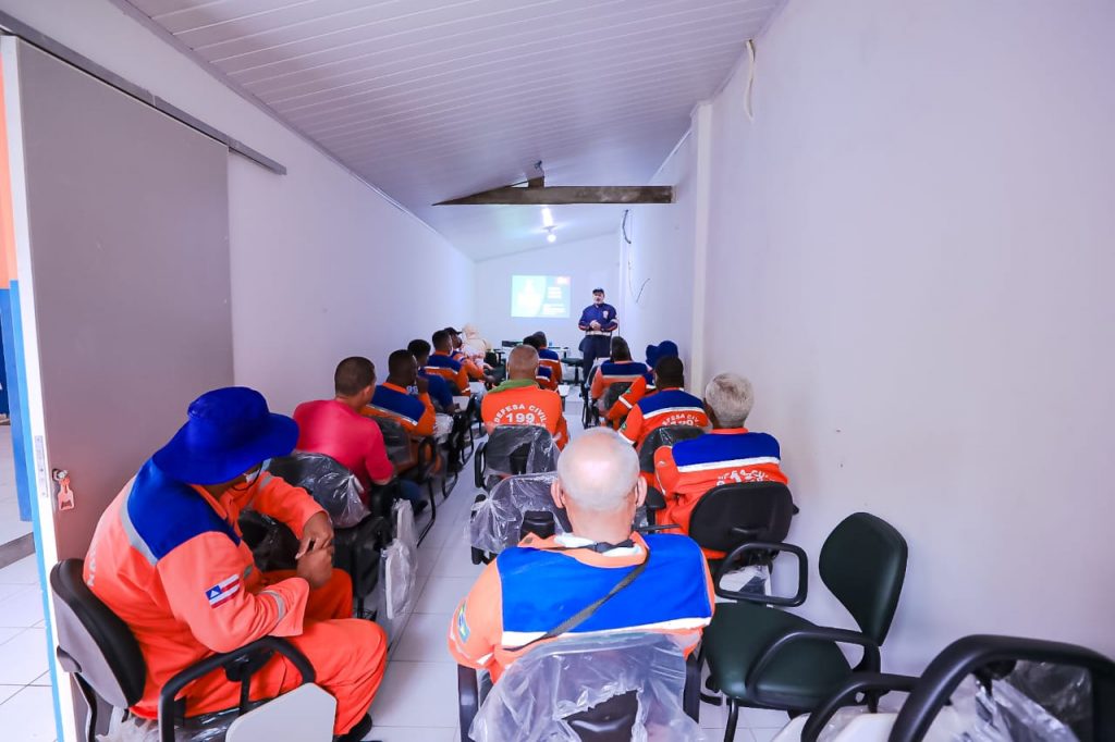 Defesa Civil realiza treinamento de primeiros socorros para o Festival de Arembepe