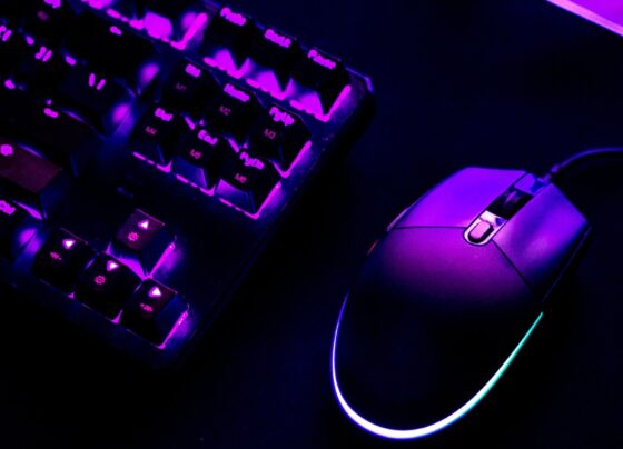 gamer-ganha-medida-protetiva-contra-agressor-que-a-perseguia-em-jogos-online