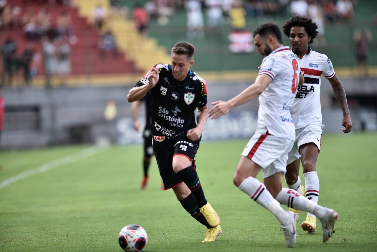 Richard é mais um jogador a deixar a Portuguesa