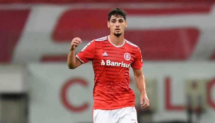 Inter bate o martelo sobre venda de Johnny