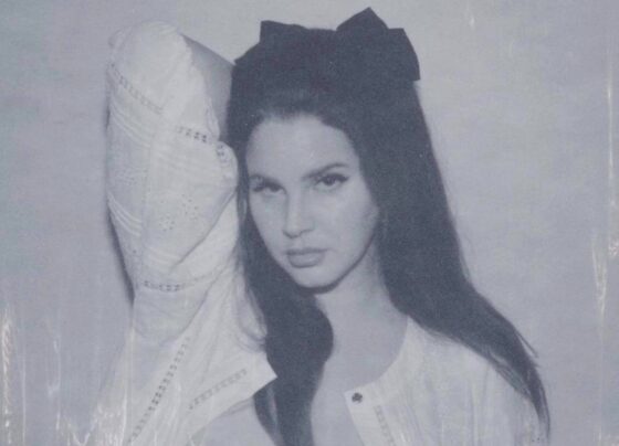 lana-del-rey-lanca-“the-grants”,-novo-single-de-seu-9o-album-de-estudio;-ouca!