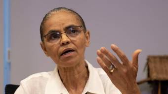 Marina Silva recebe alta de hospital do DF após dois dias internada