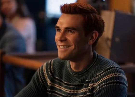 ‘riverdale’:-7a-e-ultima-temporada-ganha-cartaz-oficial;-confira!