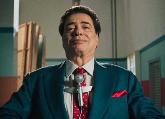 ‘o-rei-da-tv’-esta-de-volta-no-novo-cartaz-oficial-da-2a-temporada;-confira!