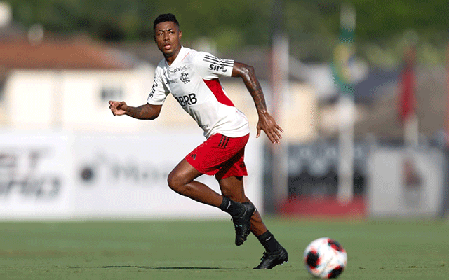 Confira situação de jogadores do Flamengo entregues ao Departamento Médico