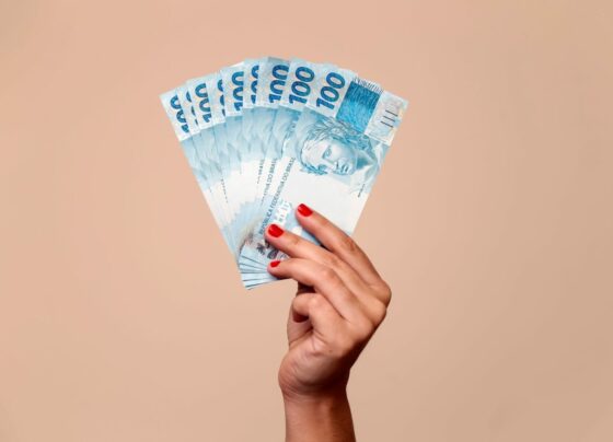 dinheiro-esquecido:-r$-5,7-bilhoes-ainda-estao-disponiveis,-segundo-bc