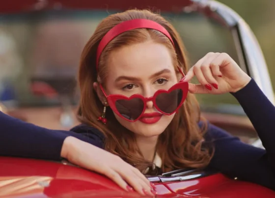 ‘riverdale’:-o-baile-se-aproxima-na-sinopse-oficial-do-episodio-07×02;-confira!