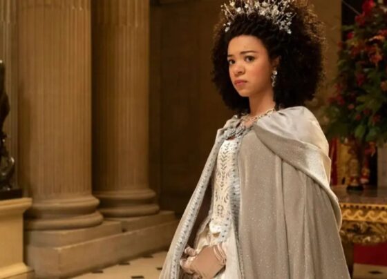 “rainha-charlotte:-uma-historia-bridgerton”-ganha-intenso-trailer-oficial