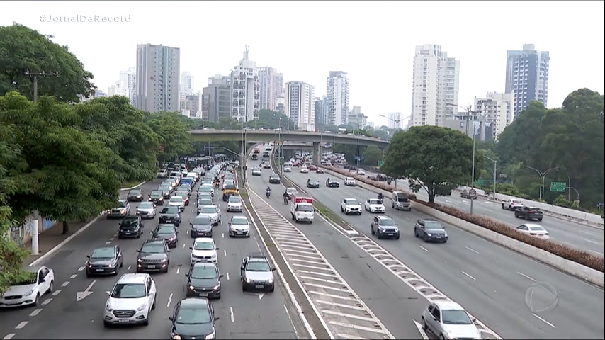 São Paulo lança aplicativo de transporte que promete maior lucro a motoristas e preços baixos a consumidores