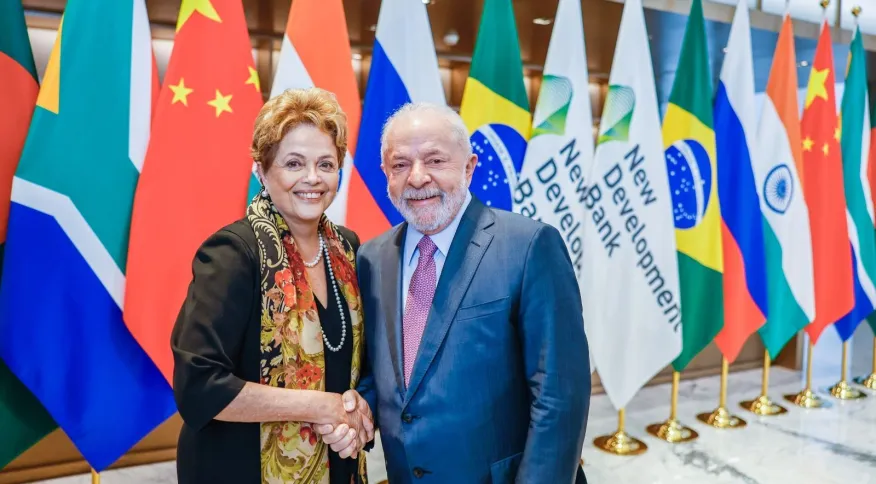 Dilma no Banco dos Brics, MP pede inelegibilidade de Bolsonaro e mais de 13 de abril