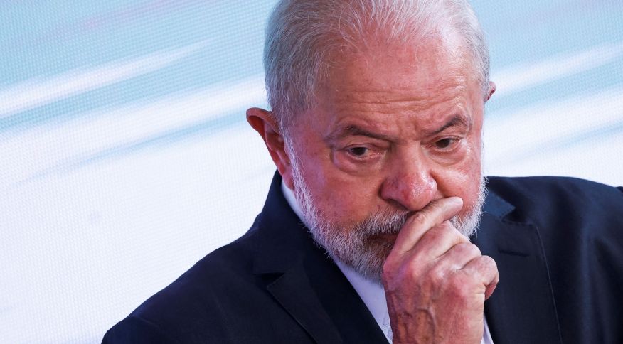 Em meio a boatos, Lula defende aulas na 5ª: ‘Cachorro que late não morde’