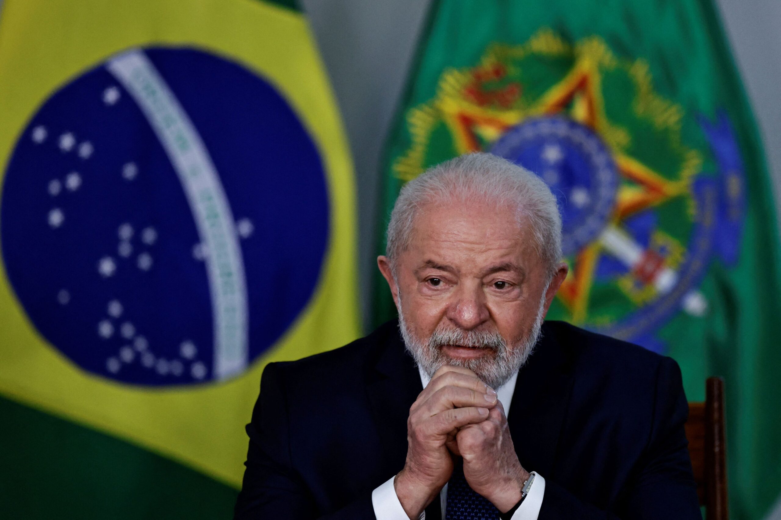 Lula conversa com Putin e recusa convite para Fórum Econômico Internacional de São Petersburgo