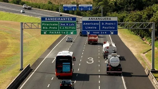 Estradas de SP: Veja como serão as operações nas rodovias no Natal e Ano Novo