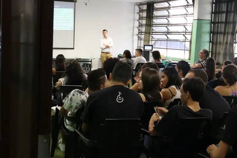 Por que estudar em escola particular no Brasil não é garantia de bom desempenho em exame internacional