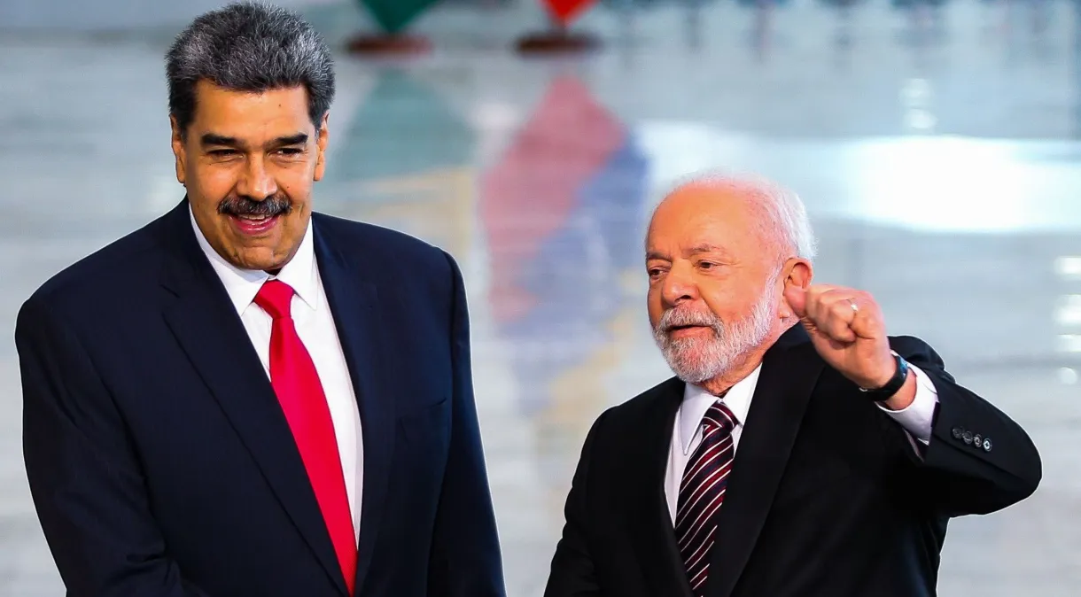 Lula destaca a Maduro importância de observadores internacionais em eleições