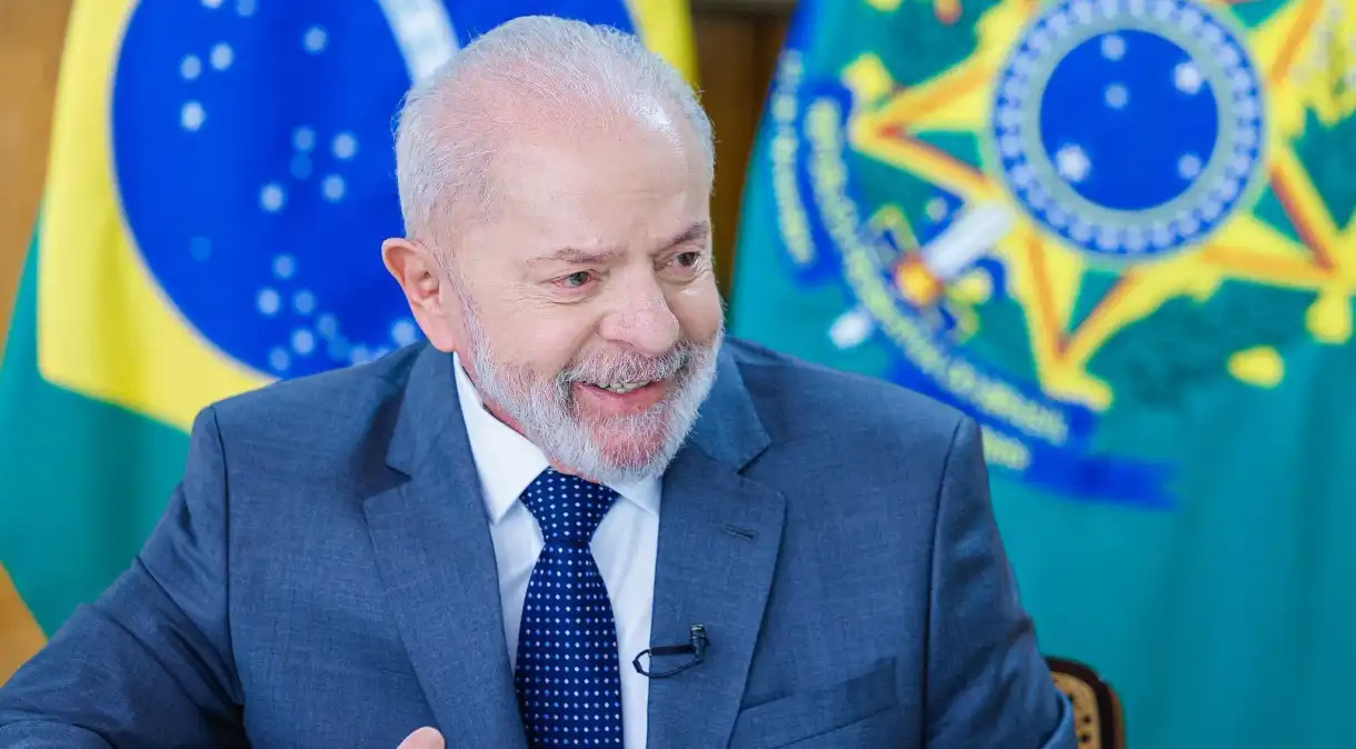 Lula sanciona com vetos regras do Novo Ensino Médio