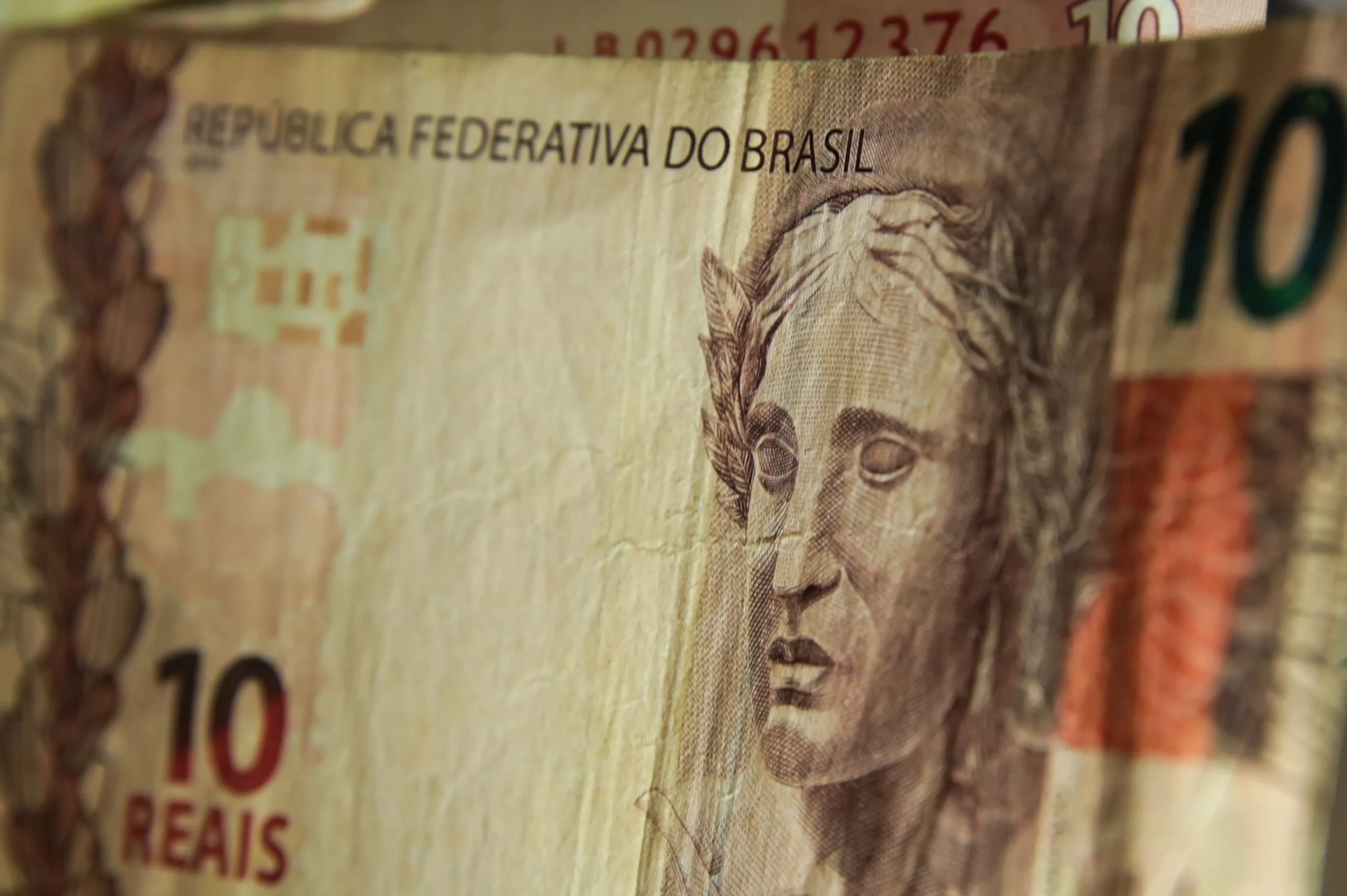 BC eleva a R$ 48 bi impacto que alta de um ponto na Selic teria na dívida bruta do Brasil