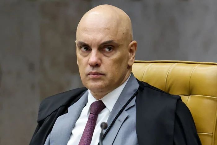 Musk chama Moraes de “falso juiz” e acusa ministro de “interferência eleitoral” em 2022