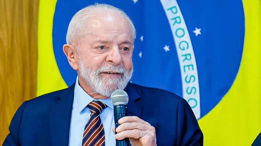 Quaest: 52% aprovam o trabalho de Lula; 47% desaprovam