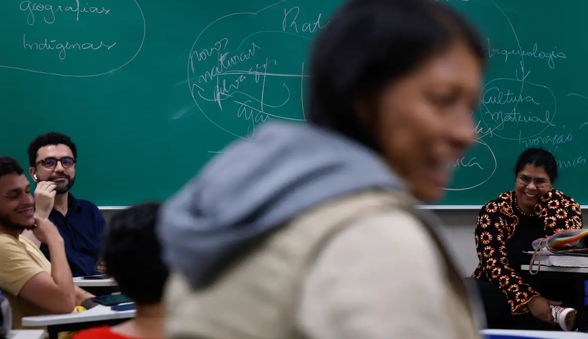 Fies: financiamento estudantil terá 56 mil vagas para pessoas de baixa renda