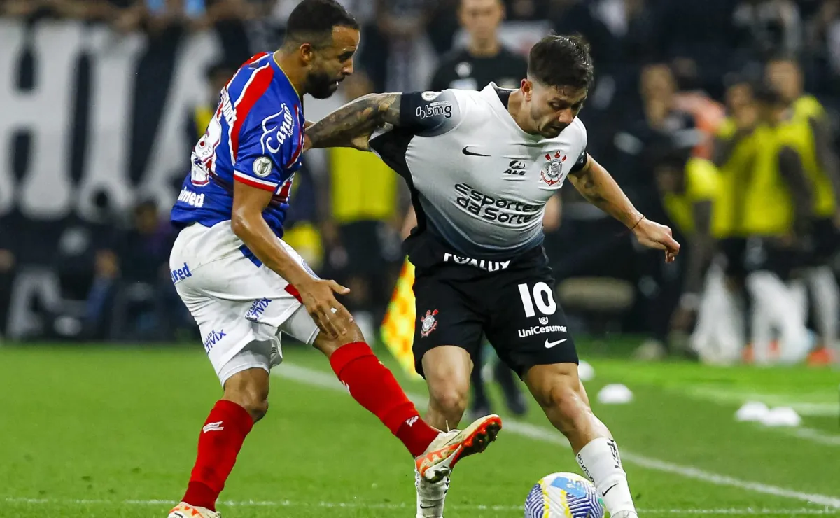 Bahia e Corinthians se enfrentam neste domingo na estreia do Brasileirão 2025